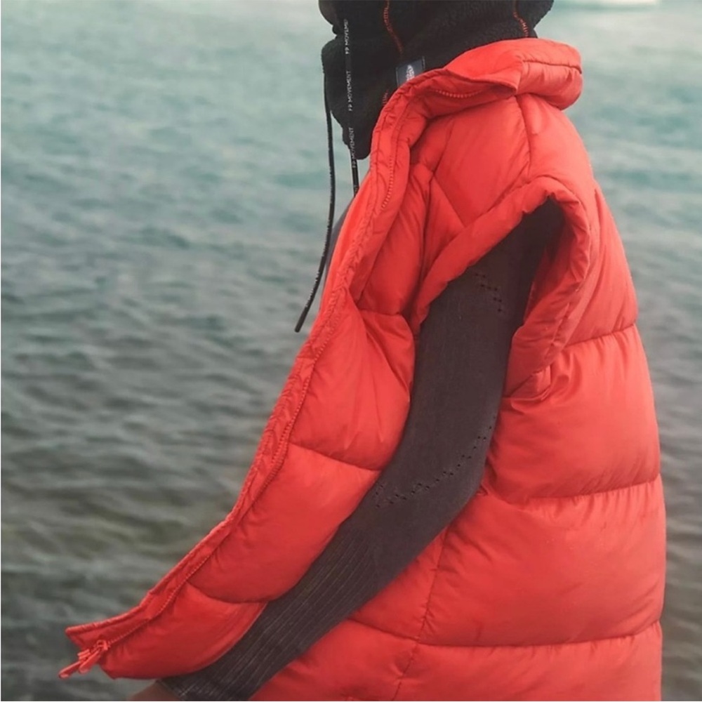 NWT FP Movement Free People In a Bubble Puffer Vest Orange Size‎ M Primaloft - Picture 5 of 16